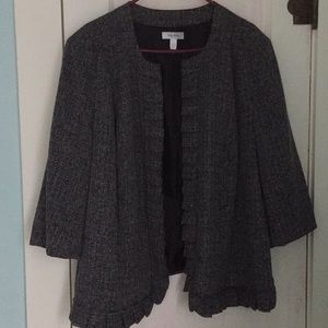 Women’s dress jacket. 3/4 length sleeves.